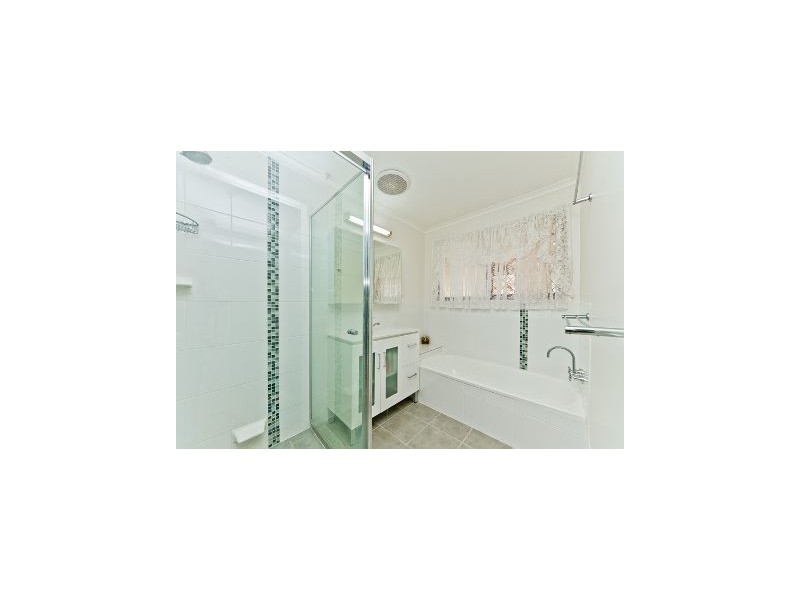 30 Belrose Avenue, Petrie QLD 4502