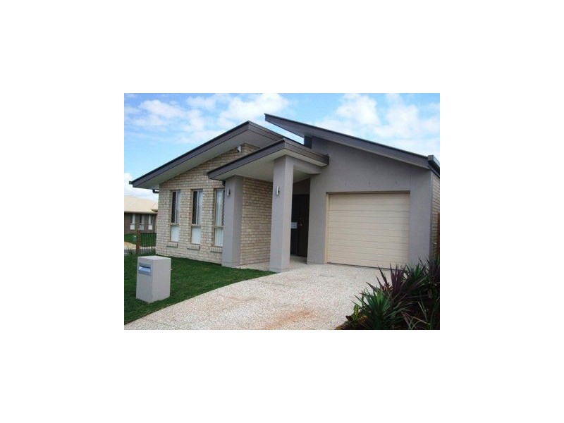 3 Madison Avenue, North Lakes QLD 4509