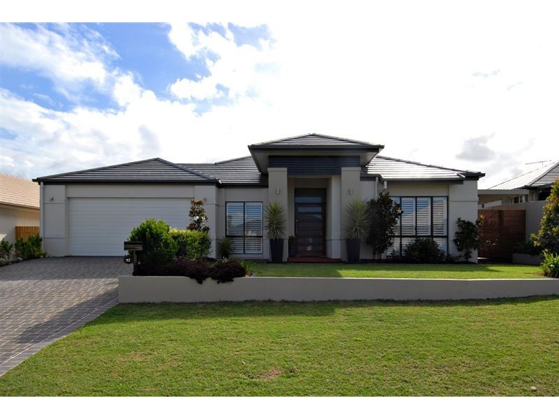 17 Ballesteros Street, North Lakes QLD 4509