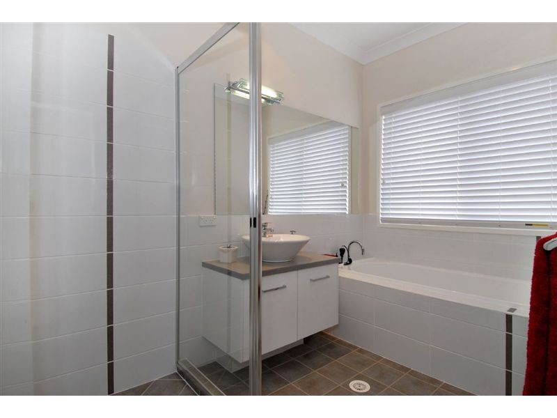 17 Ballesteros Street, North Lakes QLD 4509