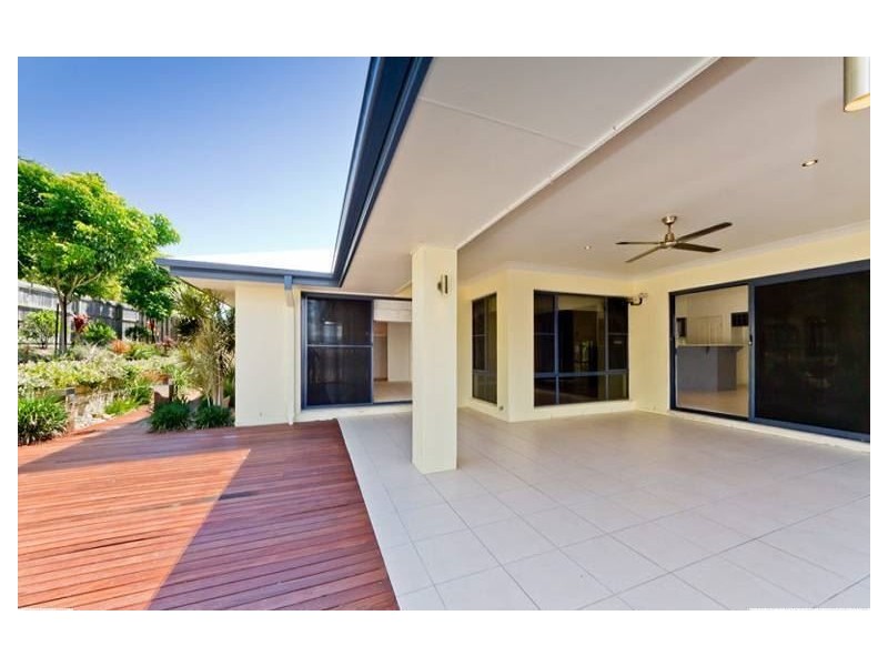 39 Heathcote Avenue, North Lakes QLD 4509