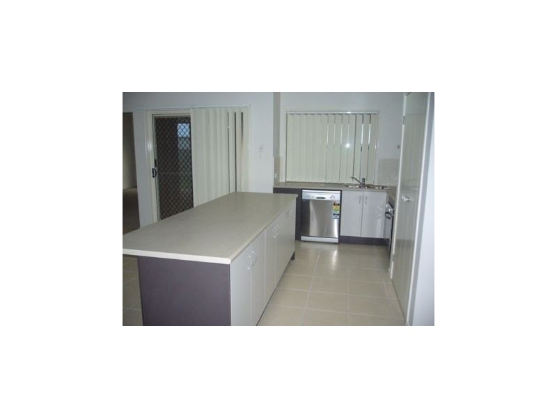 4 Backhousia Court, North Lakes QLD 4509