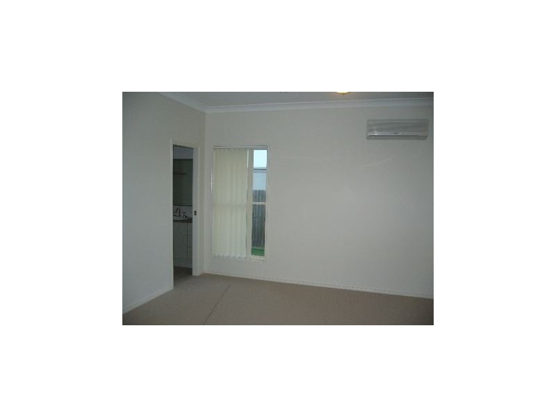 4 Backhousia Court, North Lakes QLD 4509