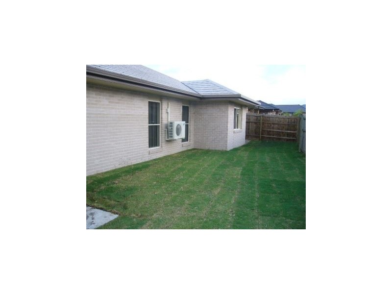 4 Backhousia Court, North Lakes QLD 4509