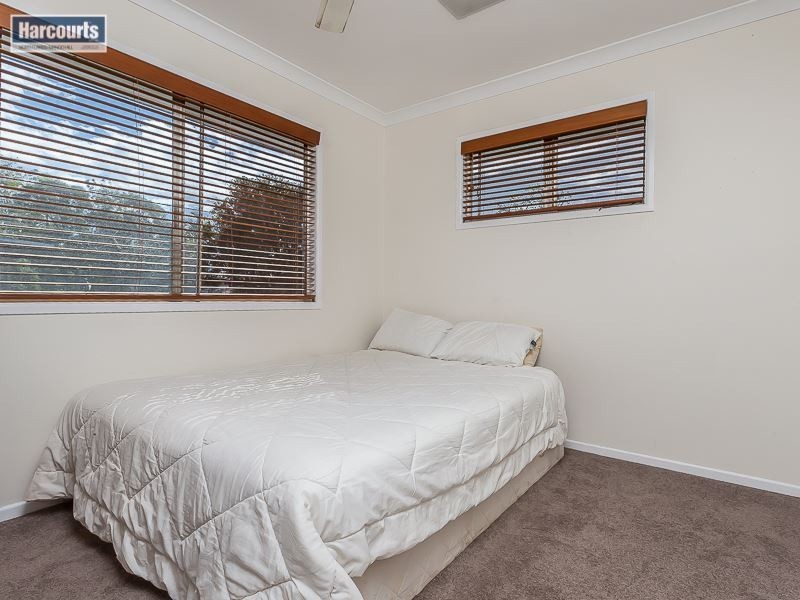 1 Pope Avenue, Strathpine QLD 4500