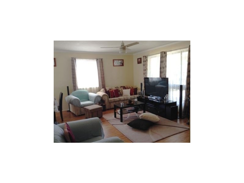 37 Paul Street, Kallangur QLD 4503