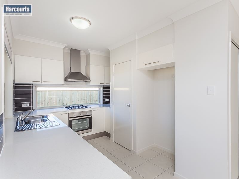 2 Shoreacres street, North Lakes QLD 4509
