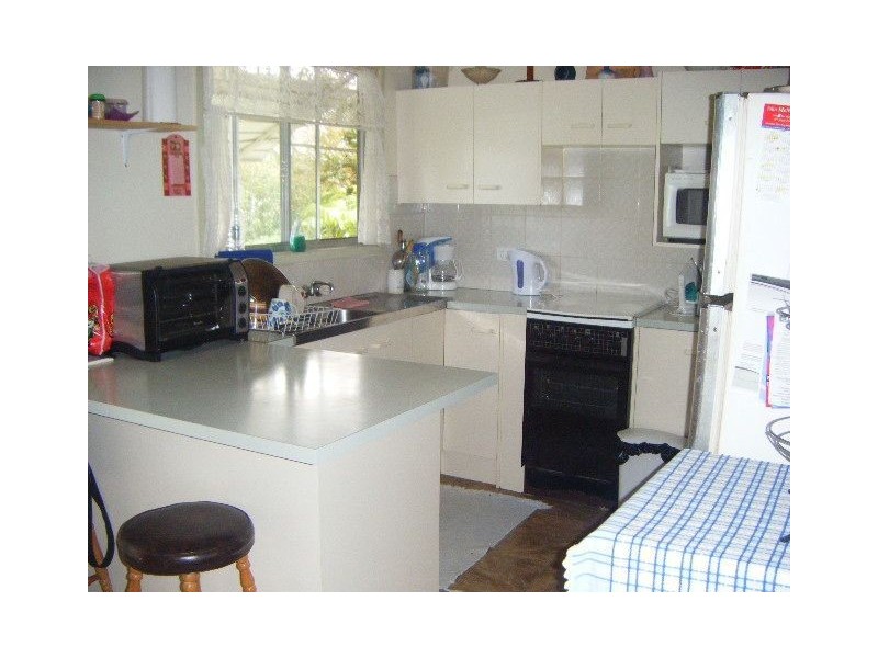 9 Lorraine Court, Lawnton QLD 4501