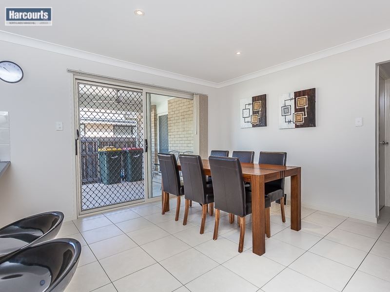 23 Dickson Crescent, North Lakes QLD 4509