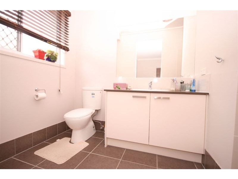 21 Kowari Crescent, North Lakes QLD 4509