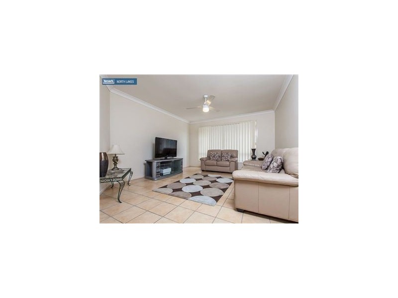 34 Hunter Circuit, Petrie QLD 4502