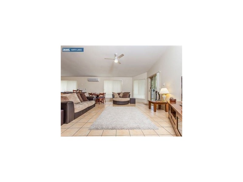 34 Hunter Circuit, Petrie QLD 4502