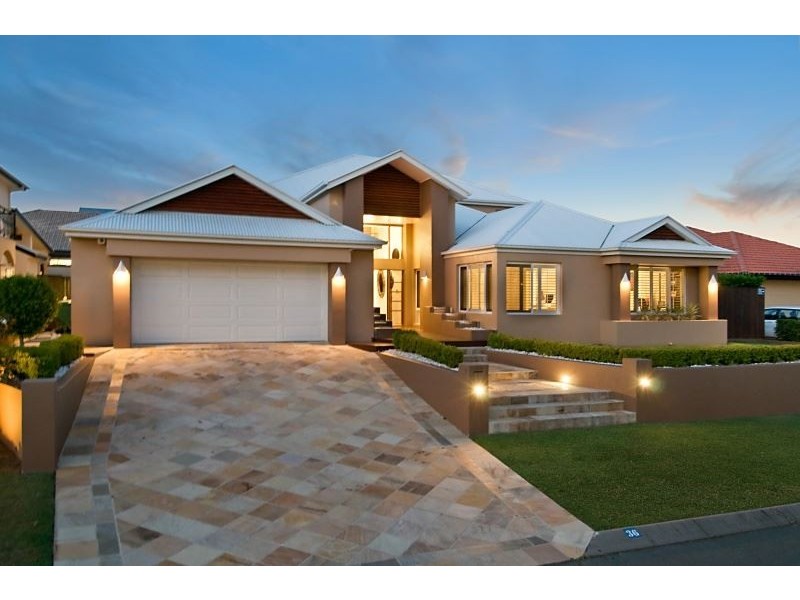 36 Lochside Drive, North Lakes QLD 4509