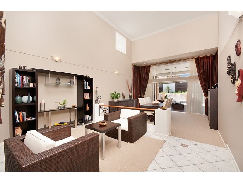 36 Lochside Drive, North Lakes QLD 4509