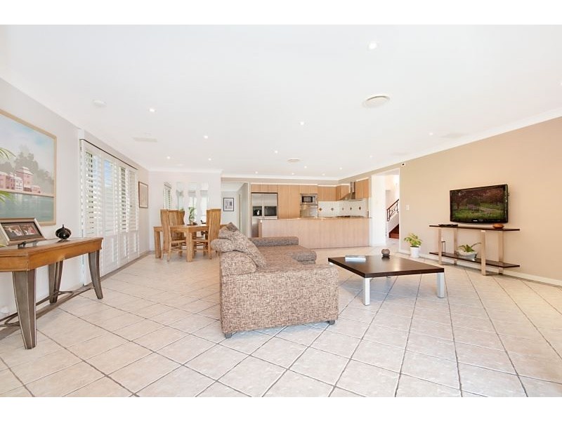 36 Lochside Drive, North Lakes QLD 4509