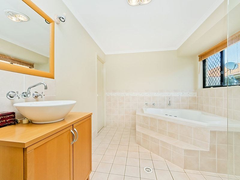 14 Davenport Parade, North Lakes QLD 4509