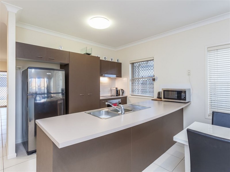 11 Calder Street, North Lakes QLD 4509