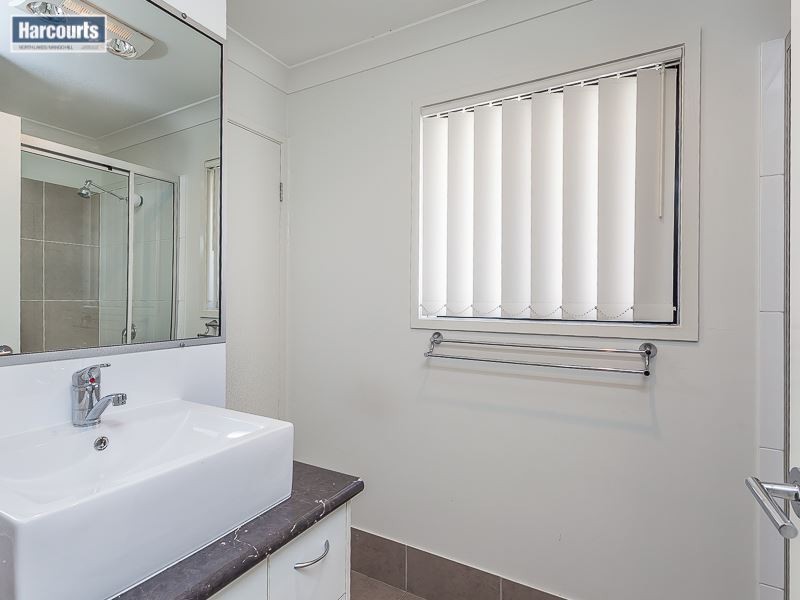 14 Chrysler Parade, North Lakes QLD 4509