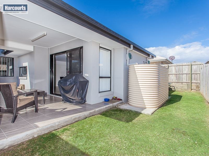 14 Chrysler Parade, North Lakes QLD 4509
