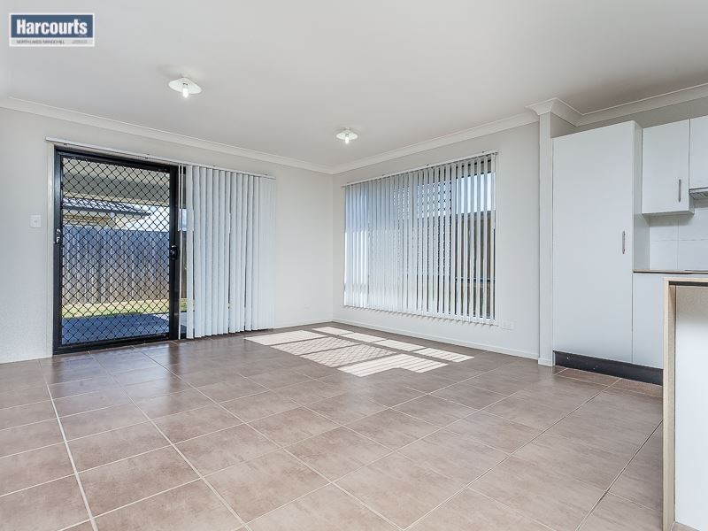 43 Sears Parade, North Lakes QLD 4509