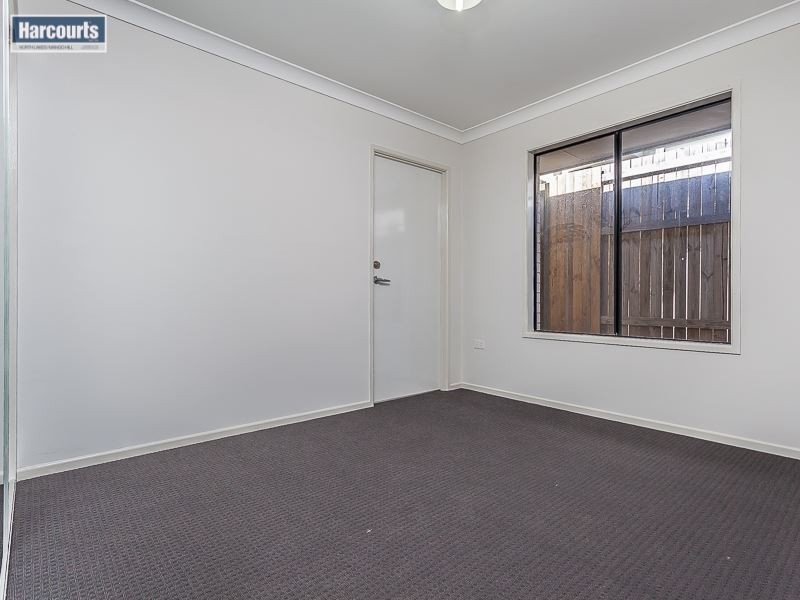 43 Sears Parade, North Lakes QLD 4509