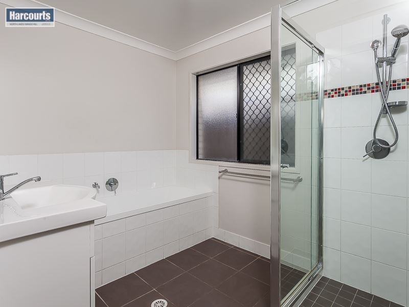 43 Sears Parade, North Lakes QLD 4509