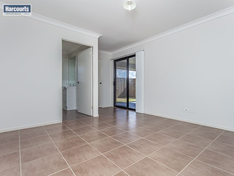 43 Sears Parade, North Lakes QLD 4509