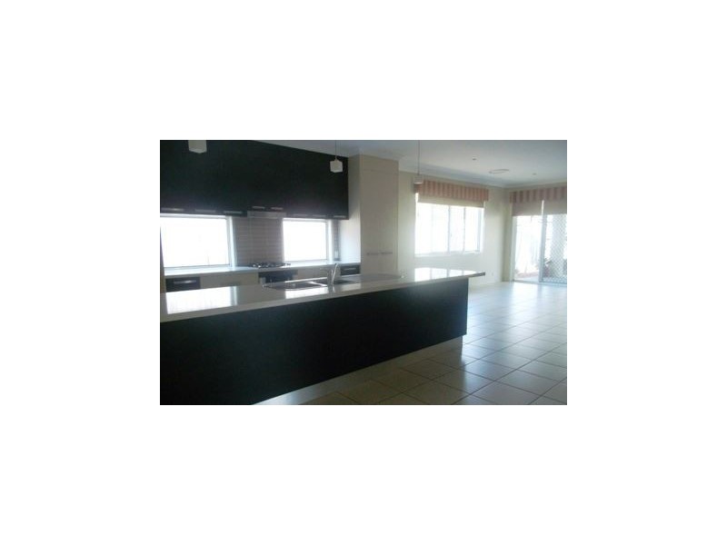 7 Midyim Street, North Lakes QLD 4509