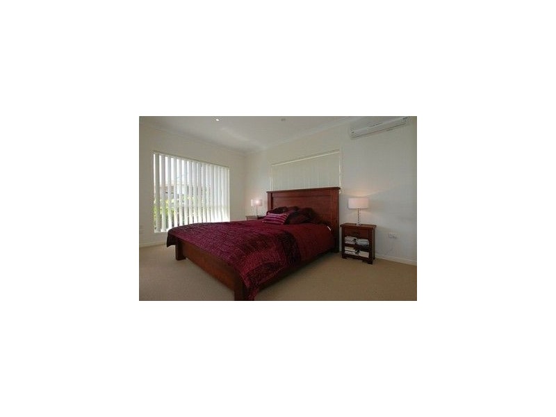 20 Foambark Street, North Lakes QLD 4509