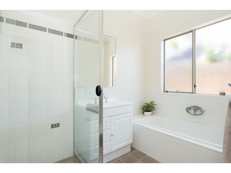 12 Capparis Street, North Lakes QLD 4509