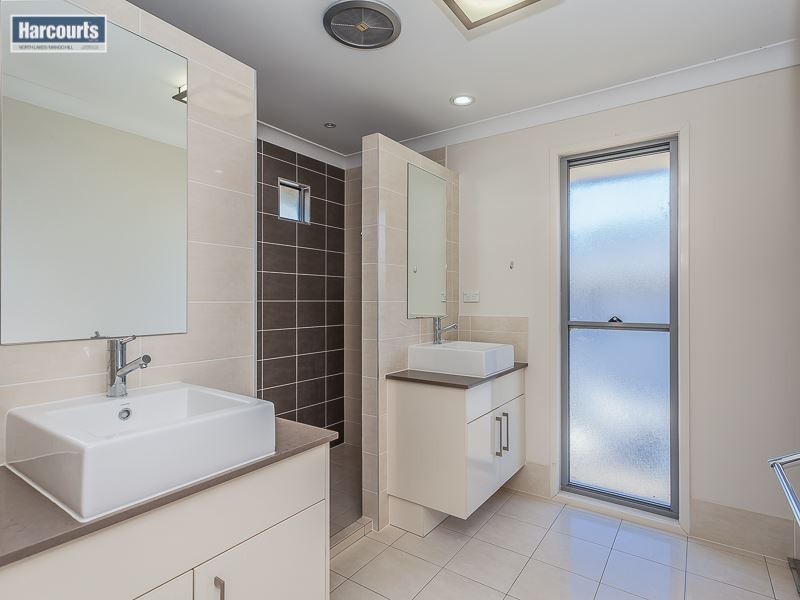 30 Augusta Parade, North Lakes QLD 4509