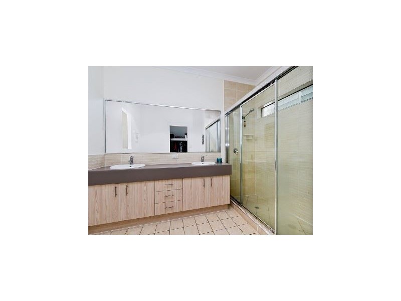 4 Moorhen Lane, North Lakes QLD 4509