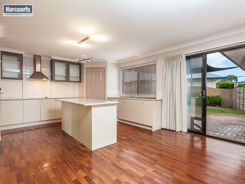 30 Lochside Drive, North Lakes QLD 4509