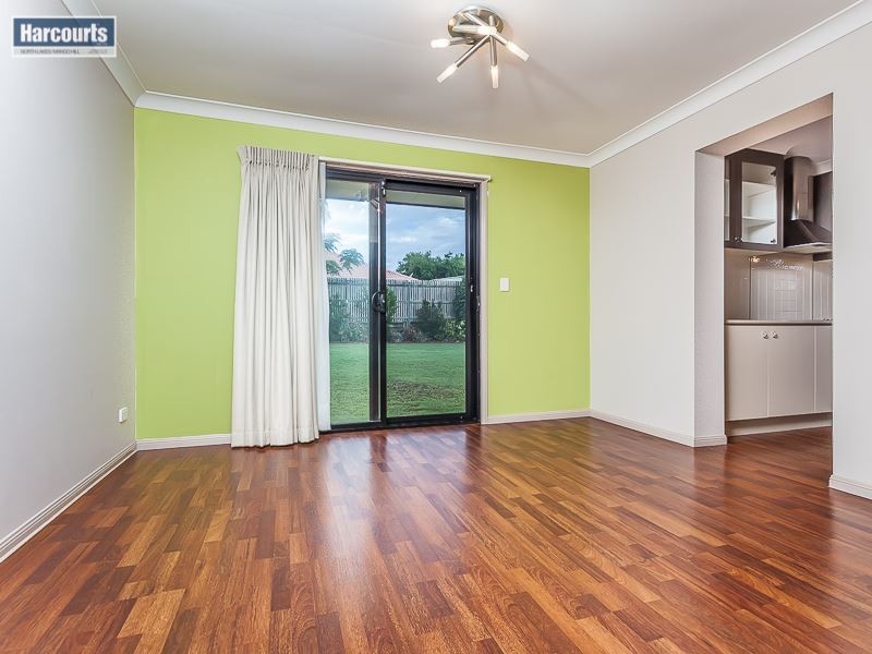 30 Lochside Drive, North Lakes QLD 4509