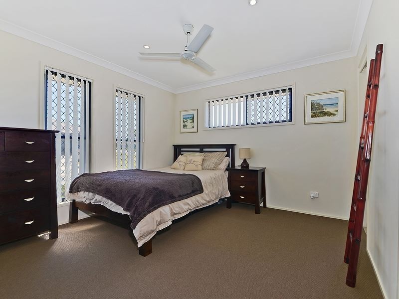 24 Edward Close, North Lakes QLD 4509