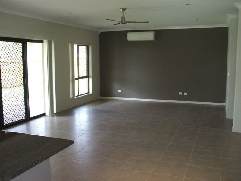 12 Glider Street, North Lakes QLD 4509