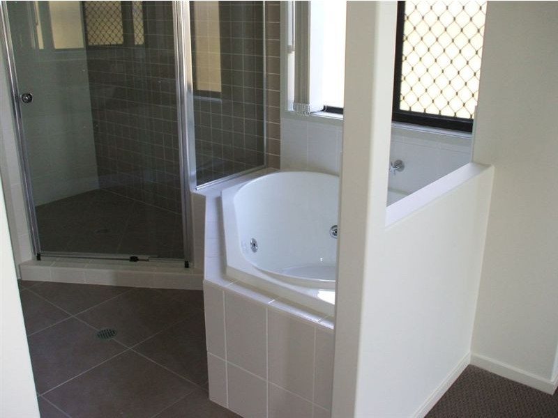 12 Glider Street, North Lakes QLD 4509