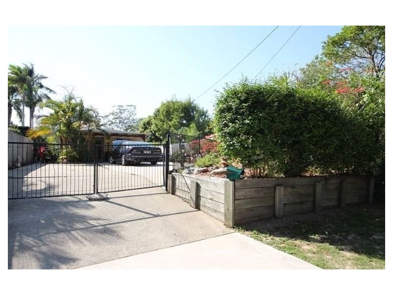 46 Blazey Street, Kallangur QLD 4503