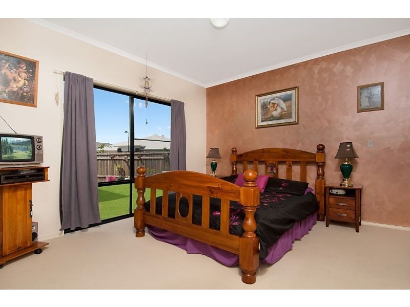 22 Lanagan Circuit, North Lakes QLD 4509