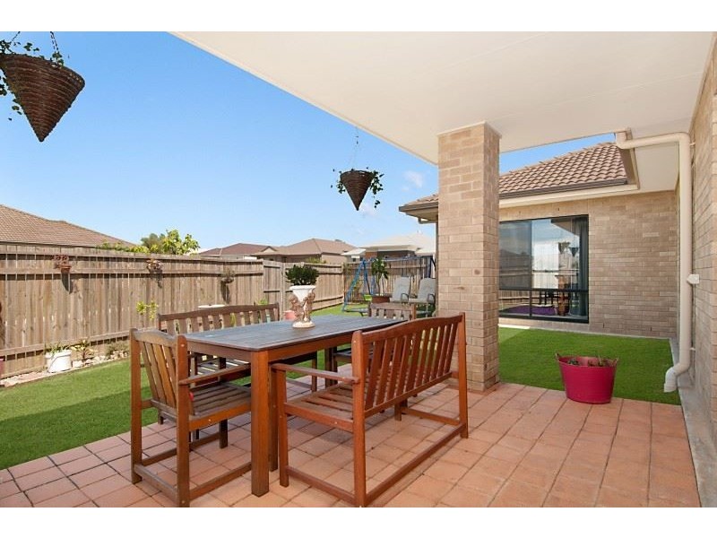 22 Lanagan Circuit, North Lakes QLD 4509