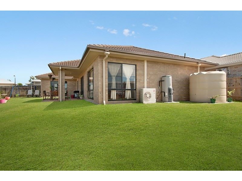 22 Lanagan Circuit, North Lakes QLD 4509