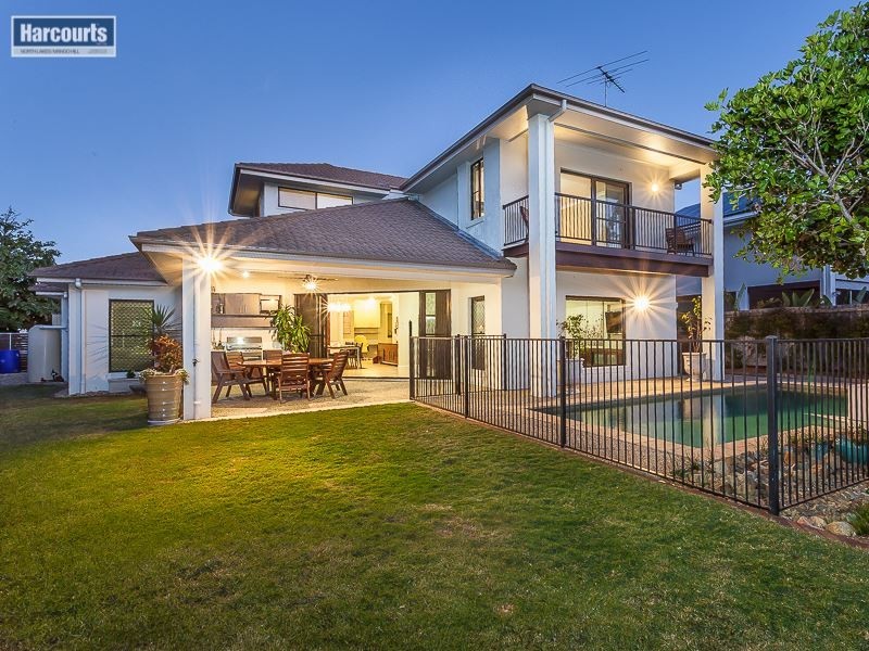 6 Silkyoak Court, North Lakes QLD 4509