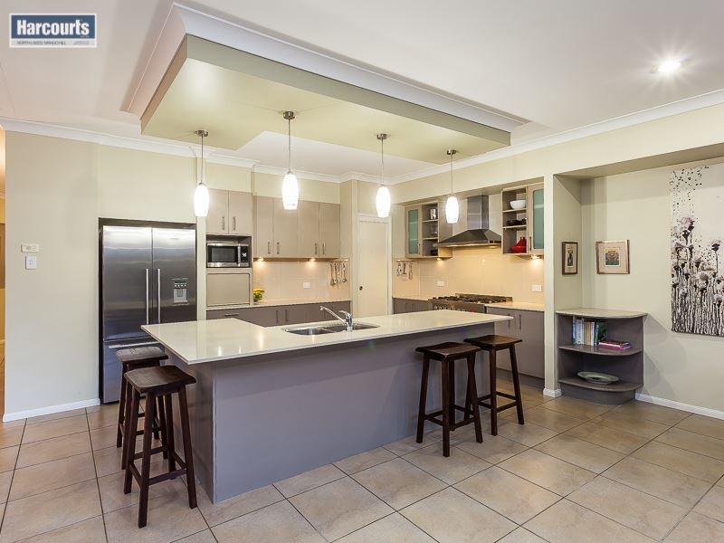 6 Silkyoak Court, North Lakes QLD 4509