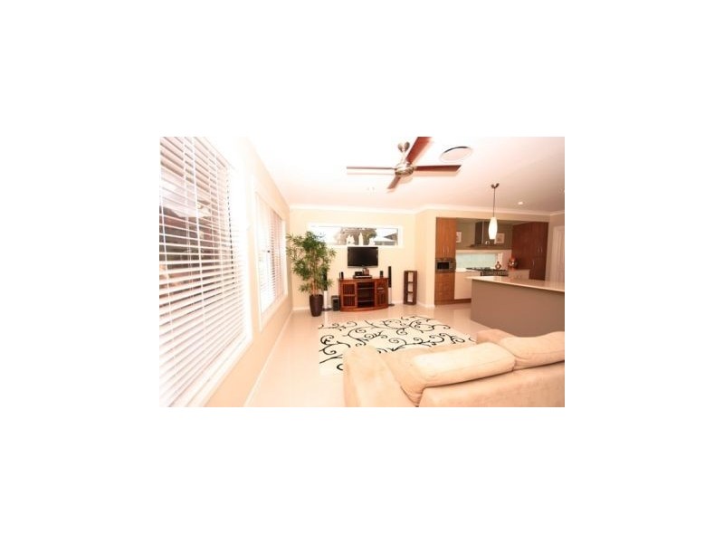 29 Kowari Crescent, North Lakes QLD 4509