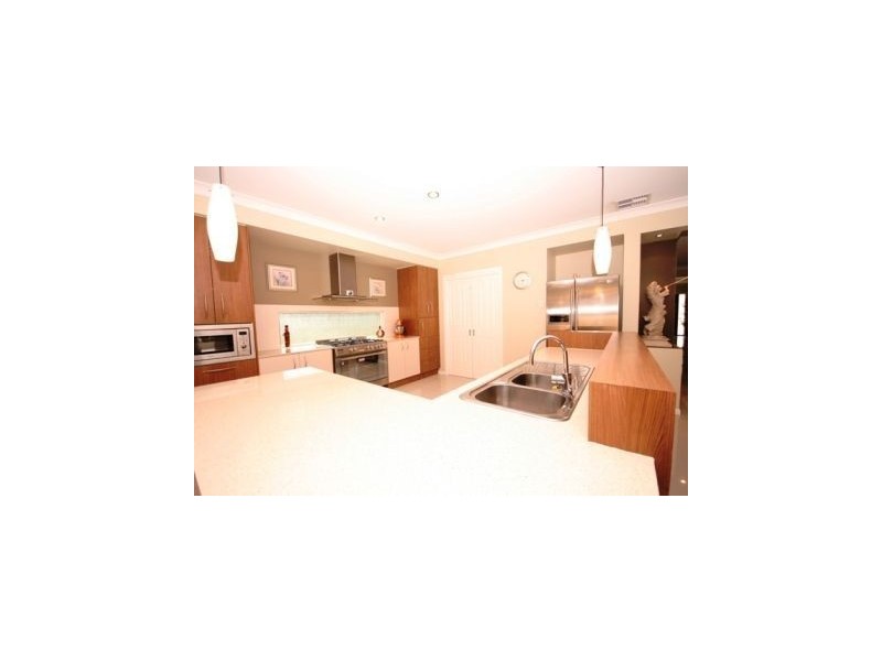 29 Kowari Crescent, North Lakes QLD 4509