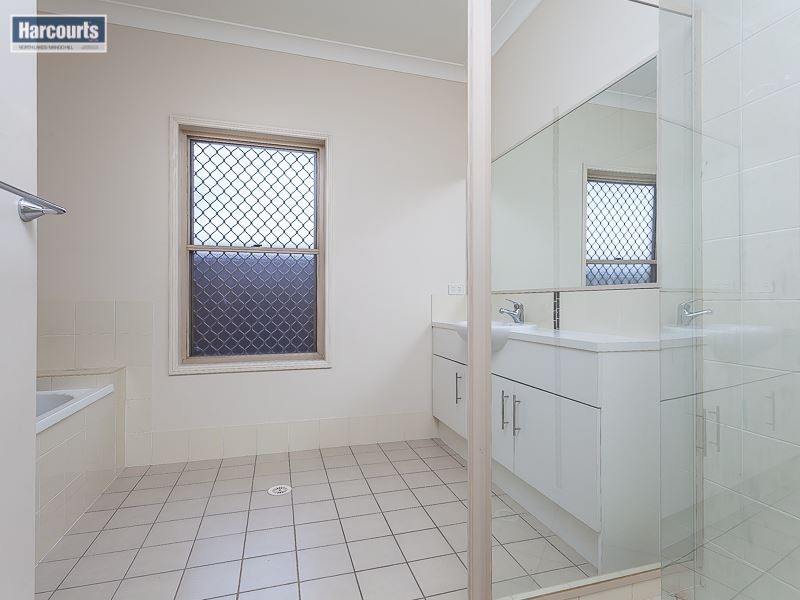 24 Hare Street, North Lakes QLD 4509