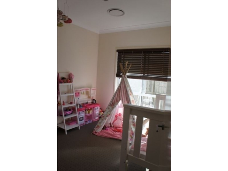 16 Portmarnock Street, North Lakes QLD 4509