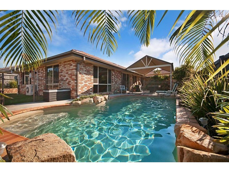 10 Litchfield court, North Lakes QLD 4509