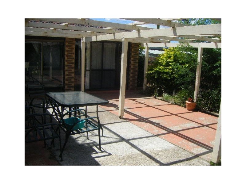 17 Andracia Street, Kallangur QLD 4503