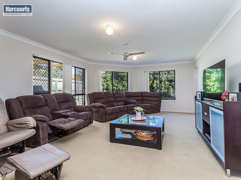 10 Willandra Parade, North Lakes QLD 4509